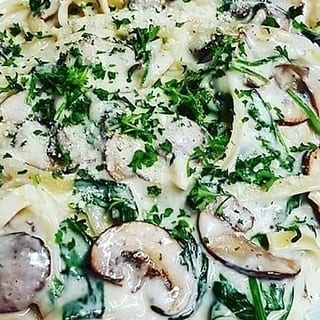 Mushroom Spinach Alfredo